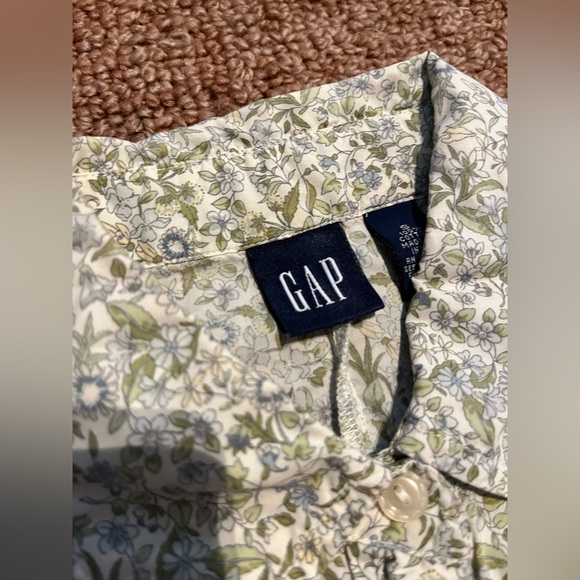 GAP Y2K button down - Picture 5 of 11